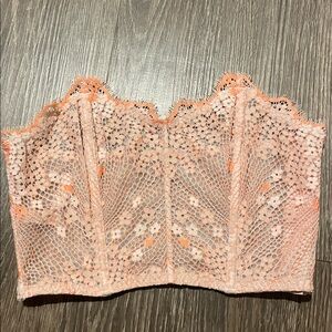 Elegant Lace Trimmed Corset in Pink